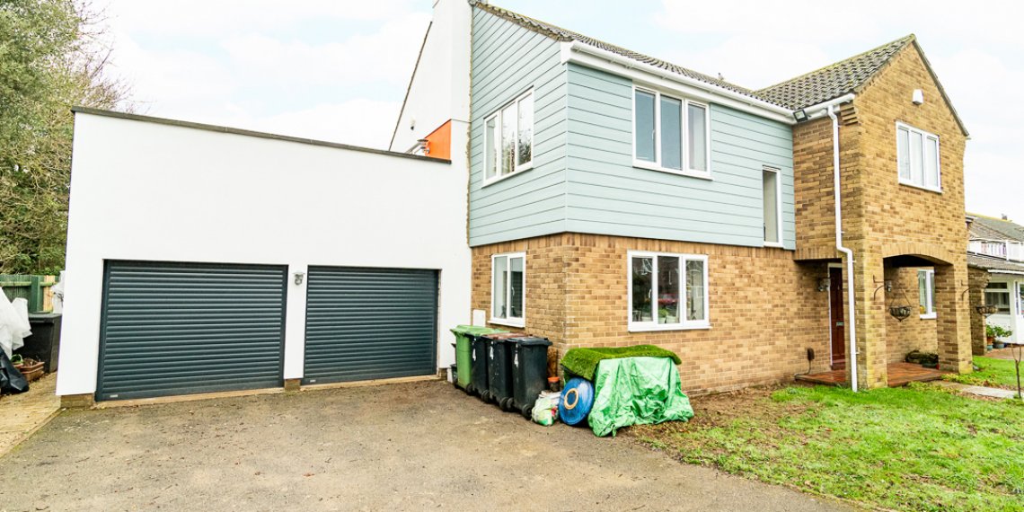 C06_Bue_Grey_Highcliffe_2_1