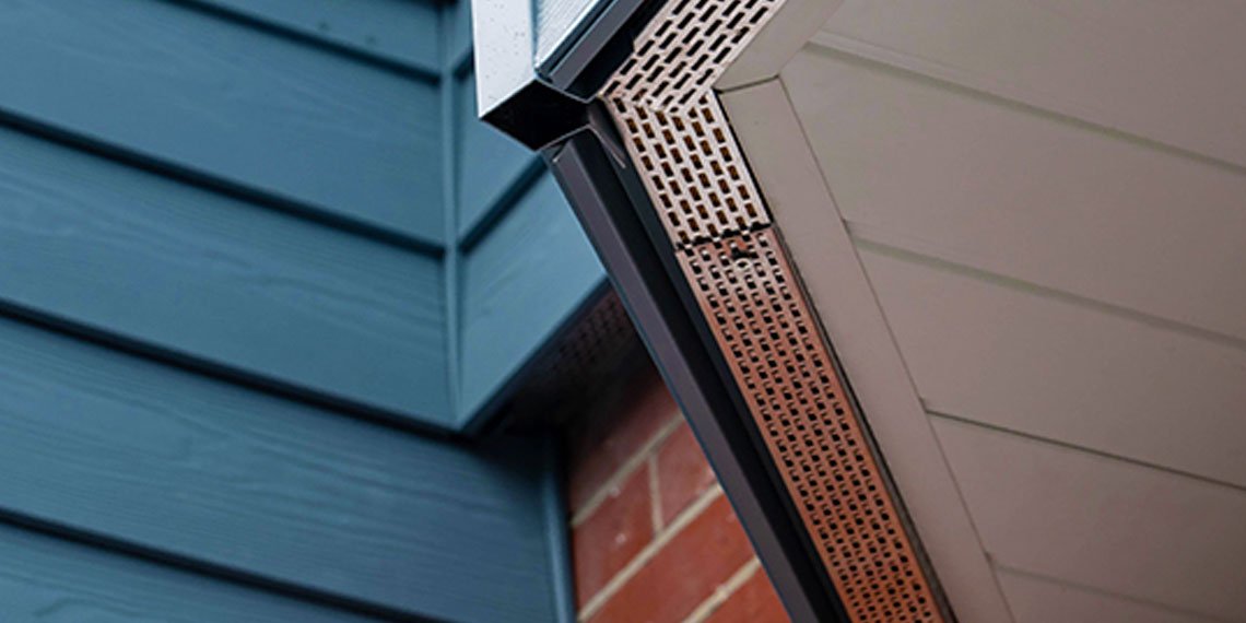 Cladding--Roofline-Installation-4_1